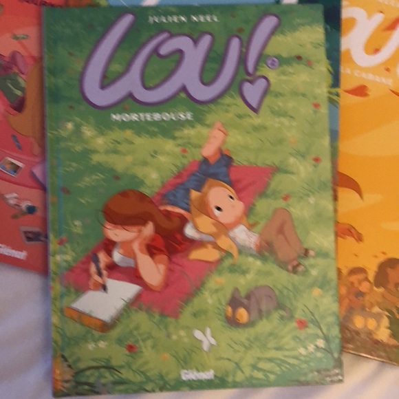 Lou! Books - Picture 7 of 7